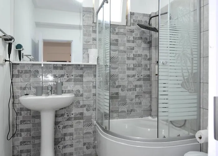 La Tortuga 3 Stele - 3*