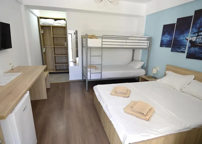 La Tortuga 3 Stele - 3*