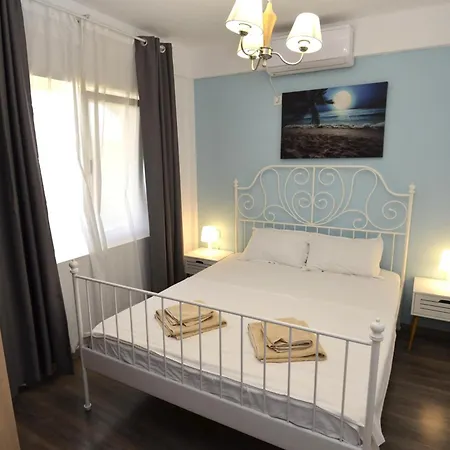 La Tortuga 3 Stele -