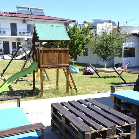 La Tortuga 3 Stele -